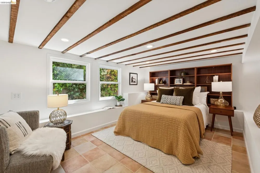 1322 Stannage Ave Berkeley, CA 94702