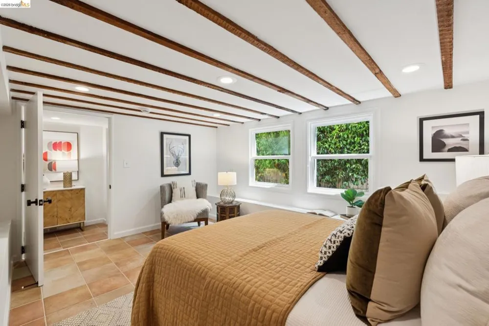 1322 Stannage Ave Berkeley, CA 94702
