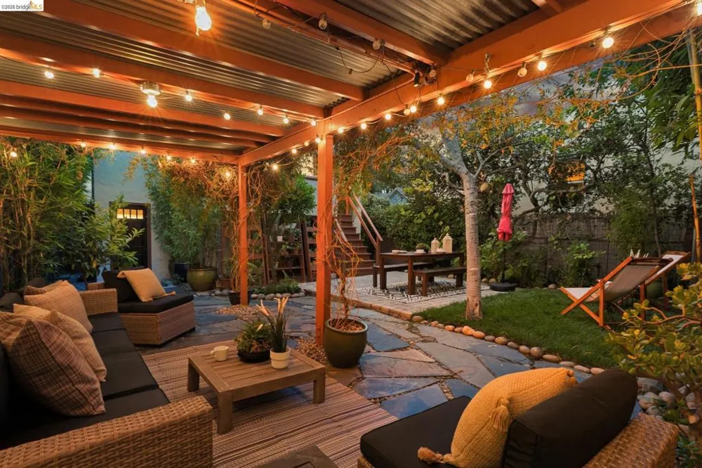 1322 Stannage Ave Berkeley, CA 94702