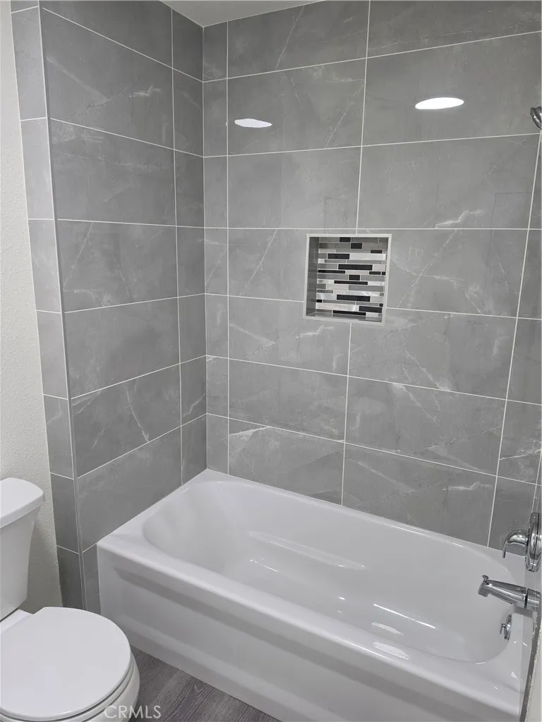 1034 El Camino Costa Mesa, CA 92626