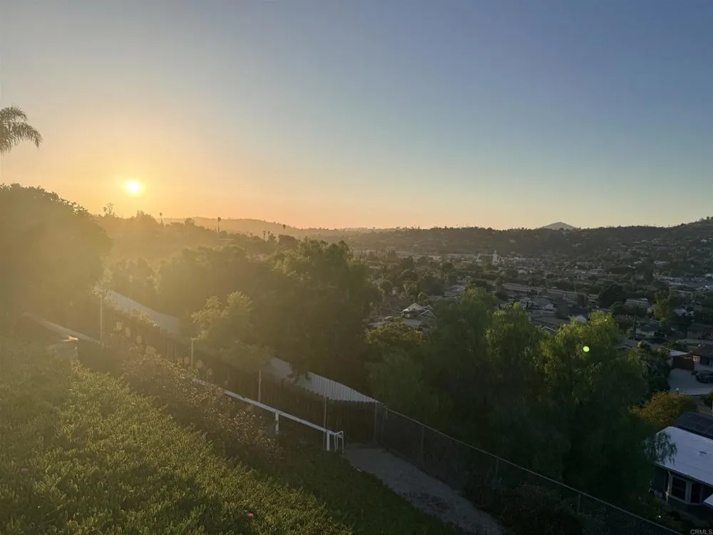 10032 Cristobal Drive Spring Valley, CA 91977