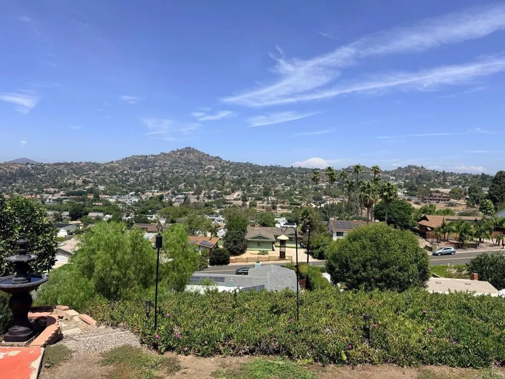 10032 Cristobal Drive Spring Valley, CA 91977