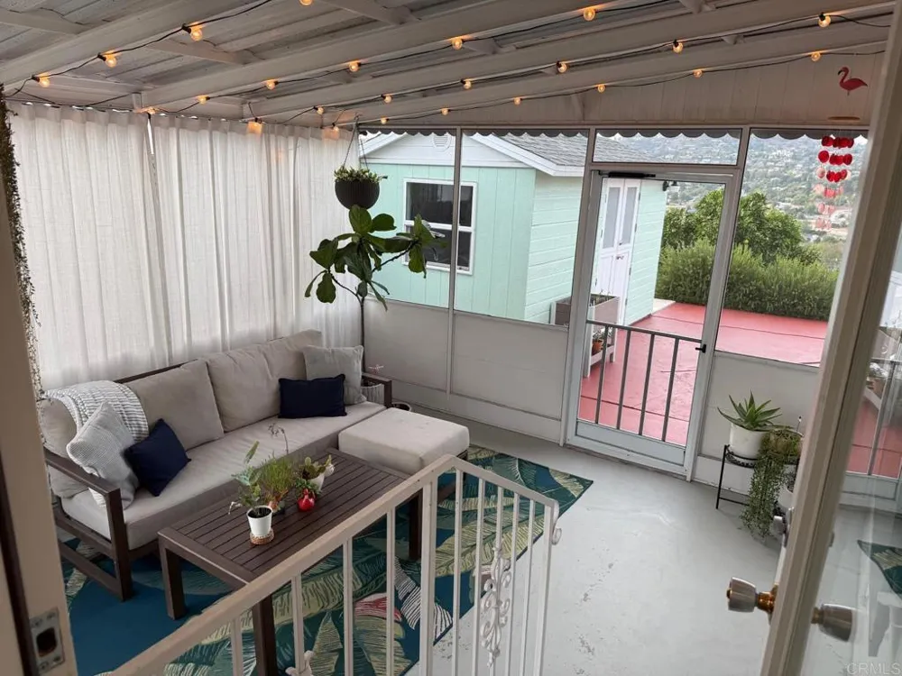 10032 Cristobal Drive Spring Valley, CA 91977