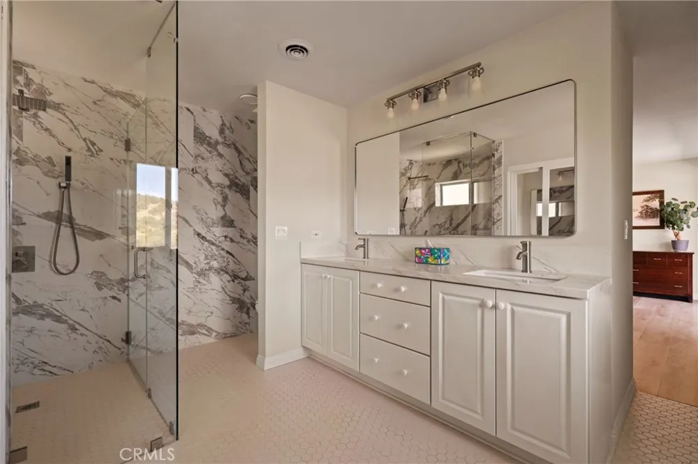 2817 Mountain Avenue Claremont, CA 91711
