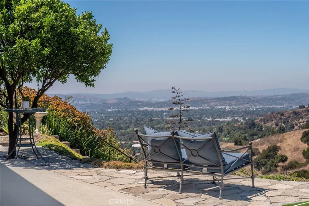 2817 Mountain Avenue Claremont, CA 91711