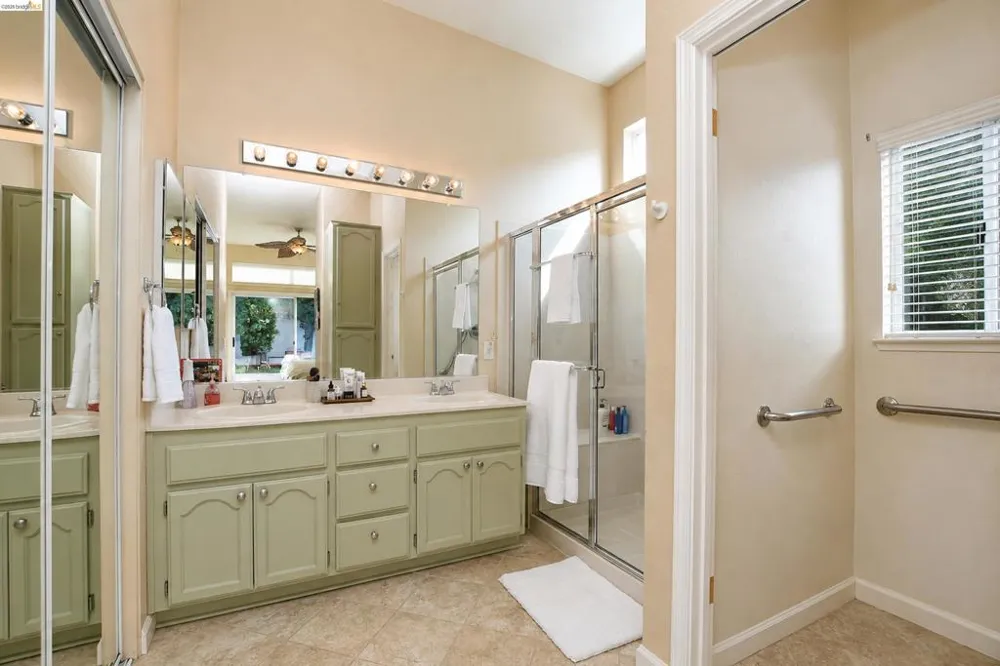 1926 Crispin Drive Brentwood, CA 94513