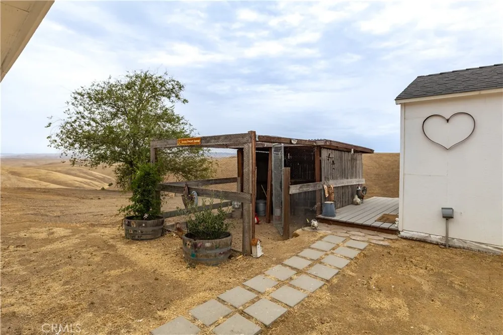 4650 Rolling Hills Paso Robles, CA 93446