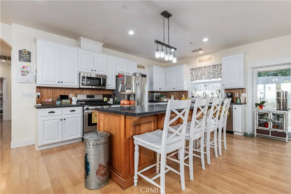 4650 Rolling Hills Paso Robles, CA 93446