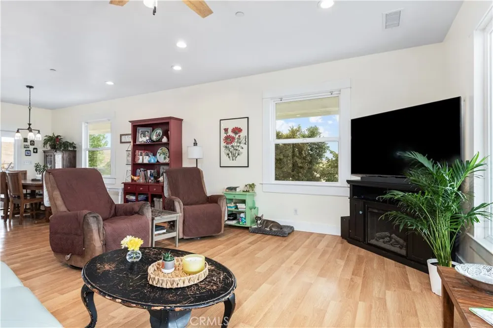 4650 Rolling Hills Paso Robles, CA 93446