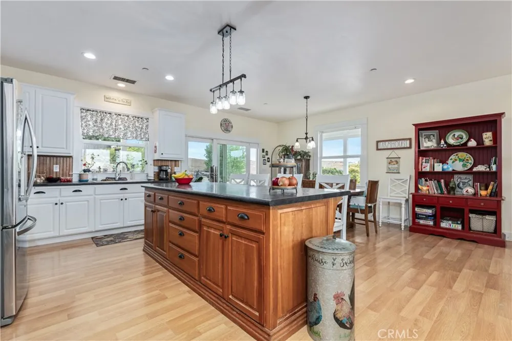 4650 Rolling Hills Paso Robles, CA 93446