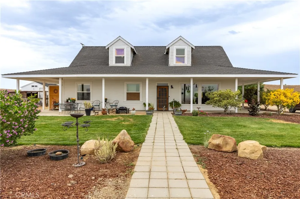 4650 Rolling Hills Paso Robles, CA 93446