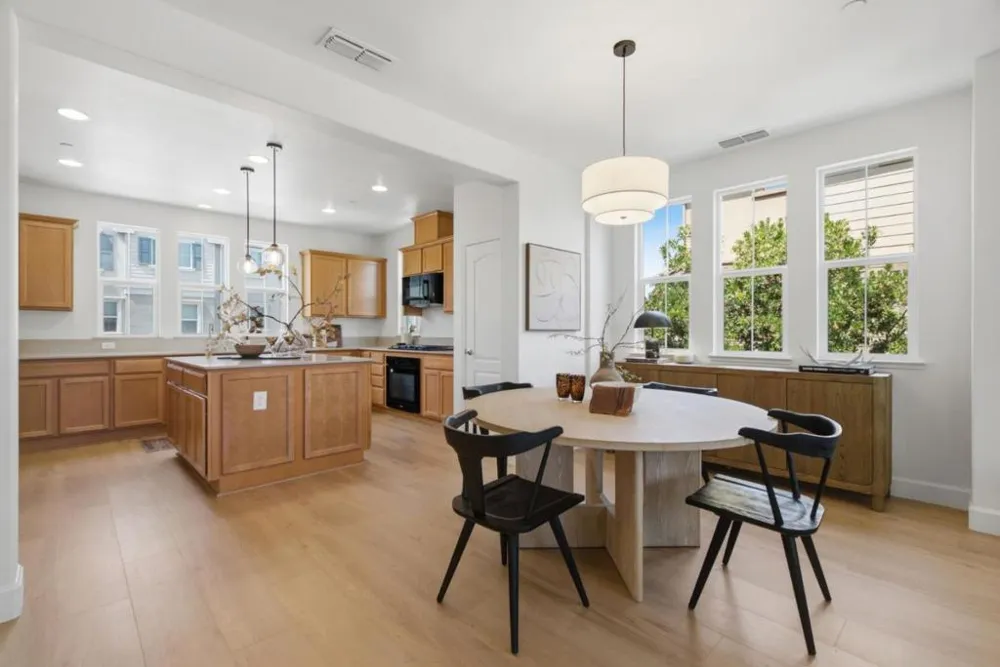 1218 Mesquite Lane Morgan Hill, CA 95037