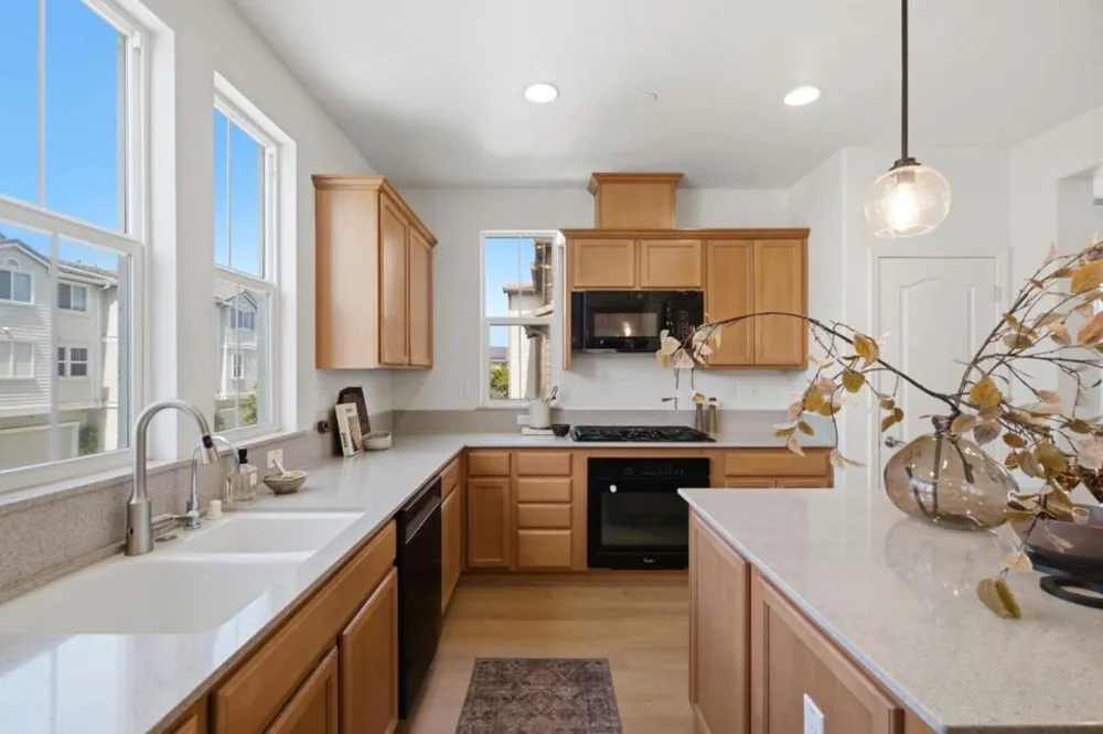 1218 Mesquite Lane Morgan Hill, CA 95037