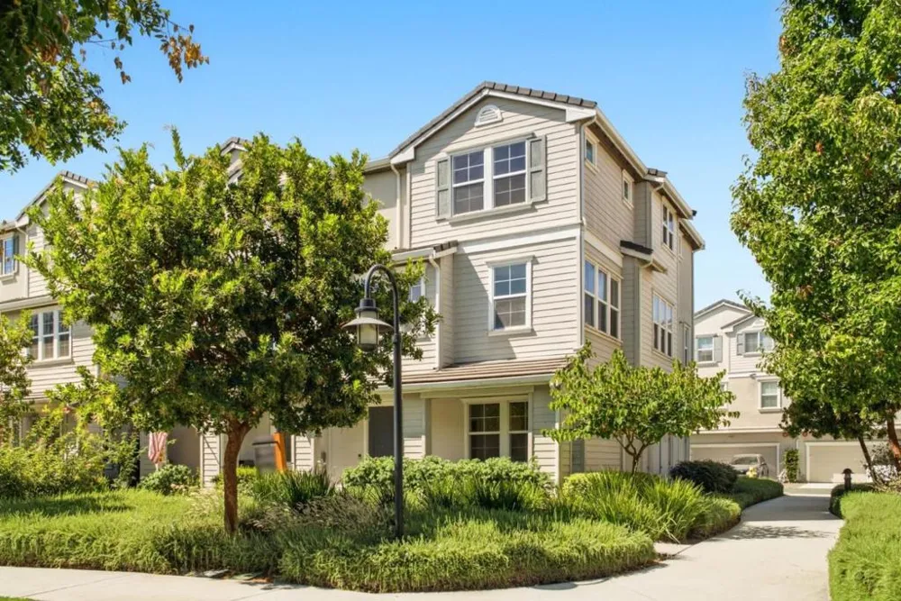 1218 Mesquite Lane Morgan Hill, CA 95037