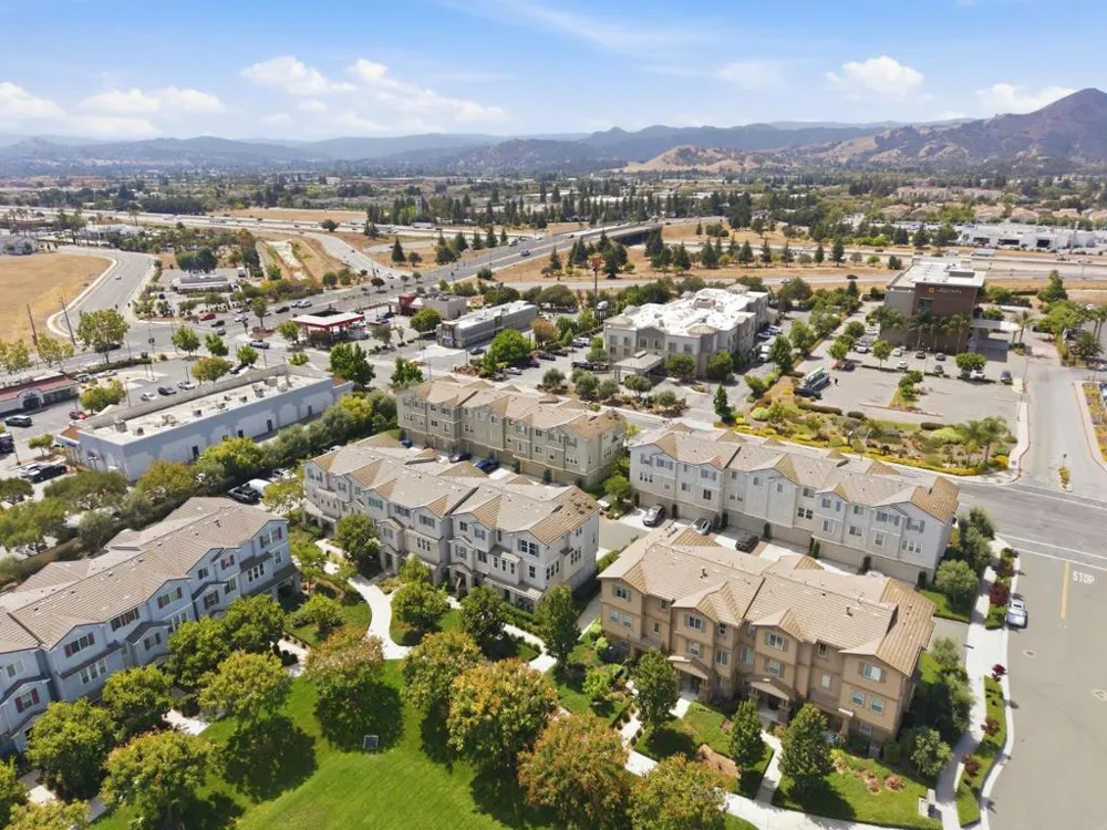 1218 Mesquite Lane Morgan Hill, CA 95037