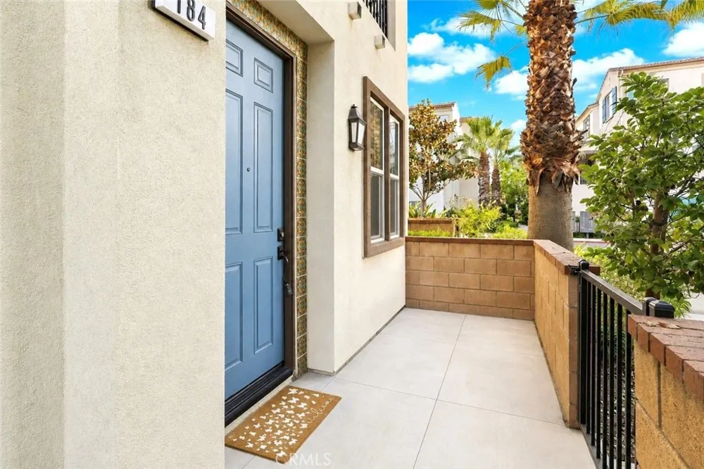 184 Royal Upland, CA 91786