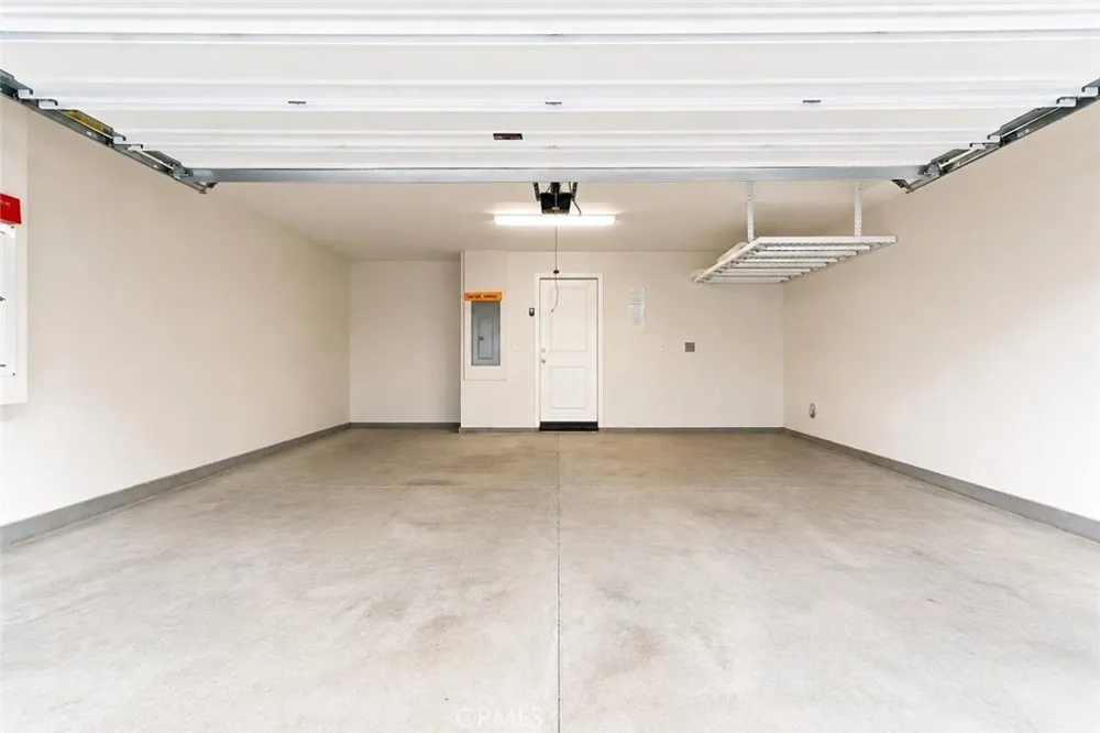 184 Royal Upland, CA 91786