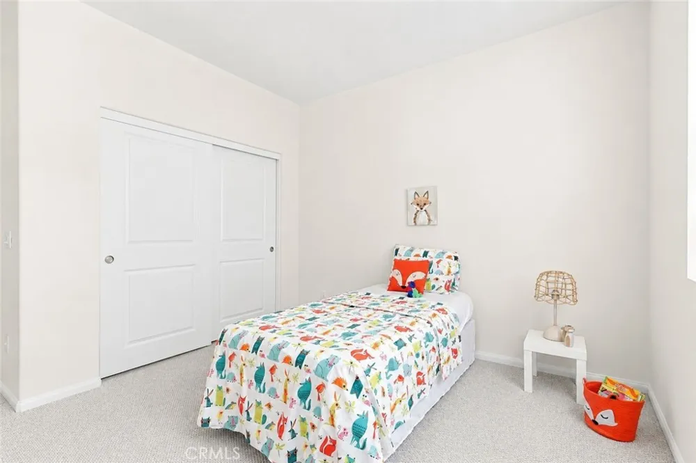 184 Royal Upland, CA 91786