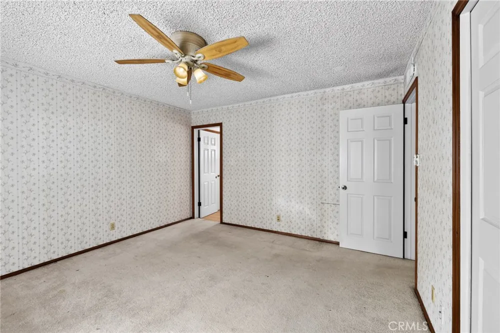 3804 Laverne Bakersfield, CA 93309