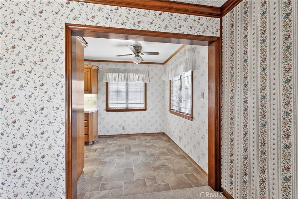 3804 Laverne Bakersfield, CA 93309