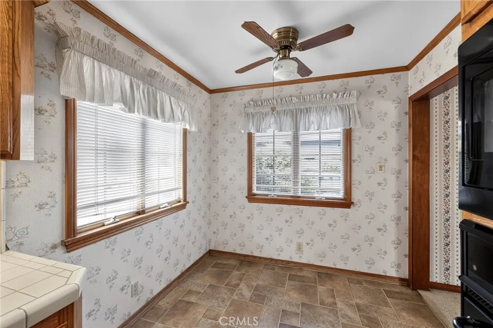 3804 Laverne Bakersfield, CA 93309