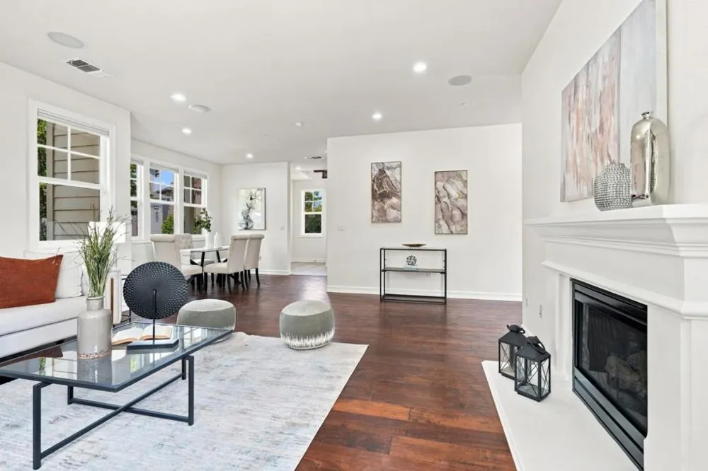 39 Live Oak Drive San Mateo, CA 94403