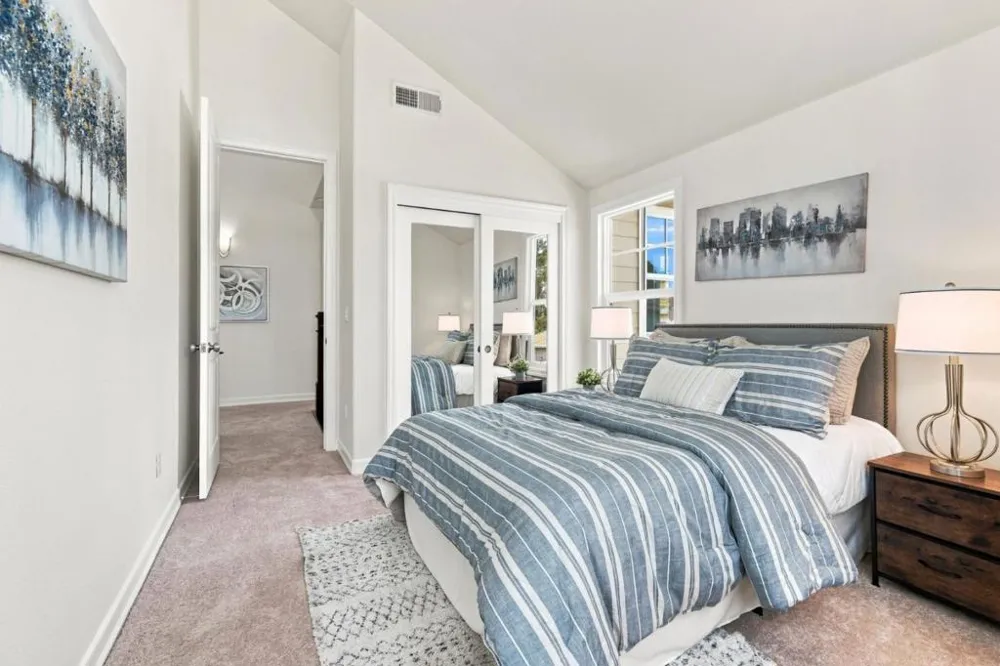 39 Live Oak Drive San Mateo, CA 94403
