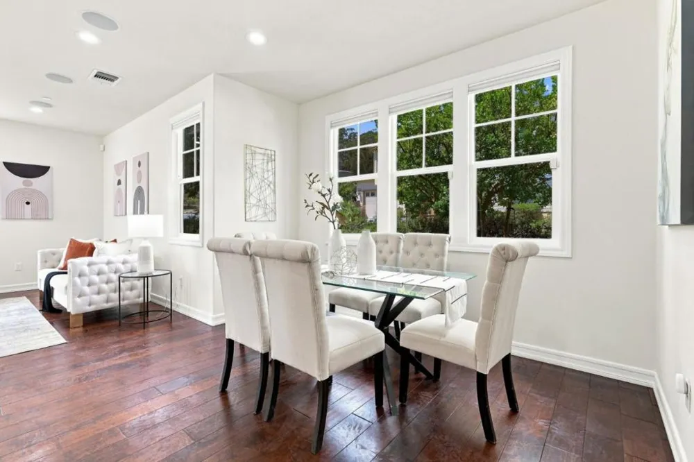 39 Live Oak Drive San Mateo, CA 94403