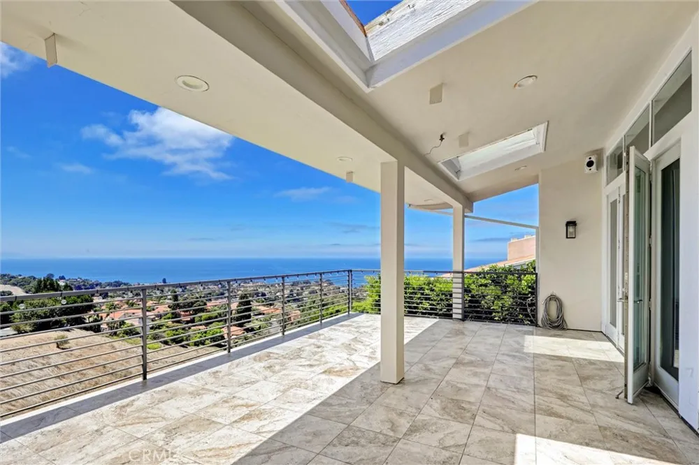 1384 Via Romero Palos Verdes Estates, CA 90274