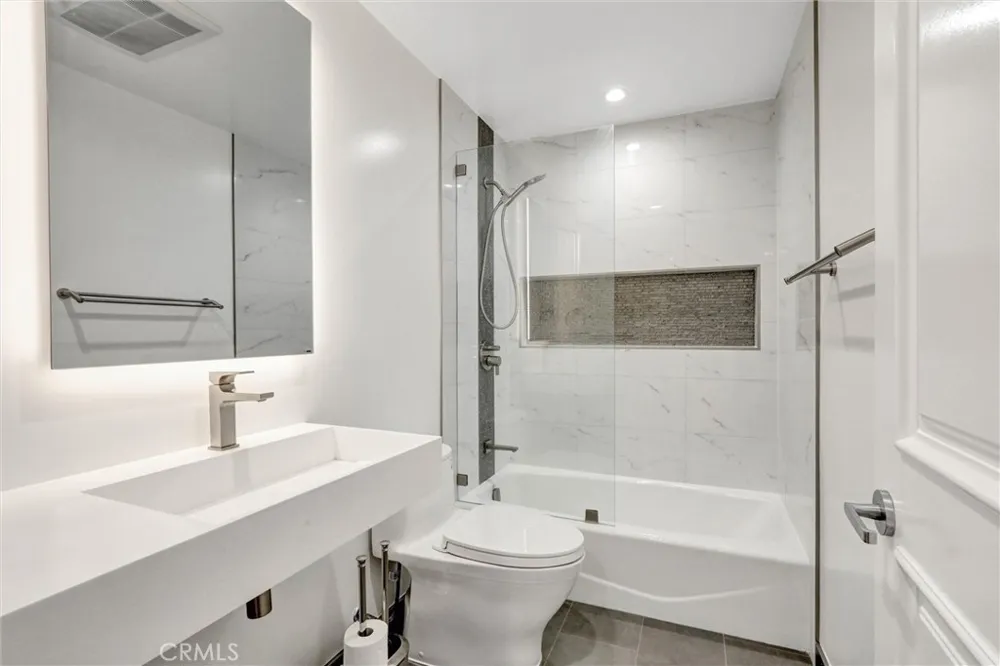 1384 Via Romero Palos Verdes Estates, CA 90274