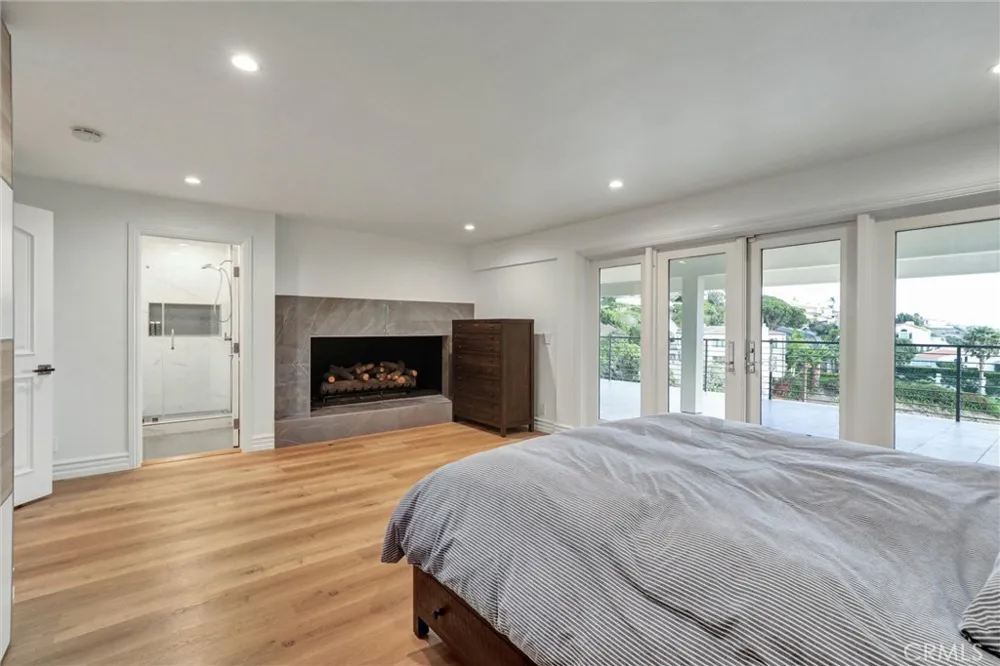 1384 Via Romero Palos Verdes Estates, CA 90274