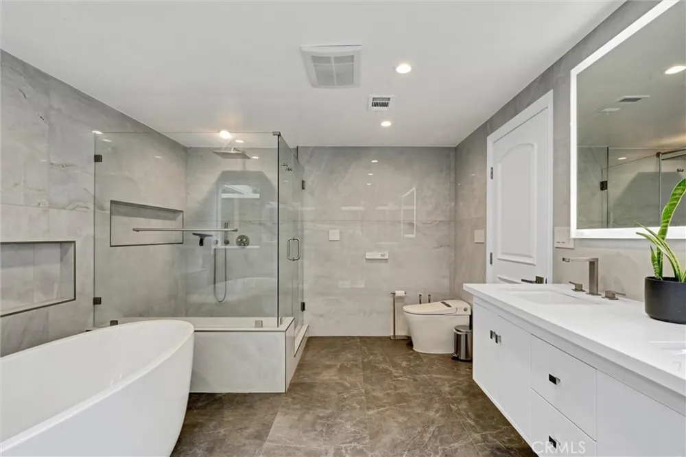 1384 Via Romero Palos Verdes Estates, CA 90274