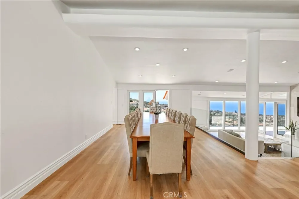 1384 Via Romero Palos Verdes Estates, CA 90274