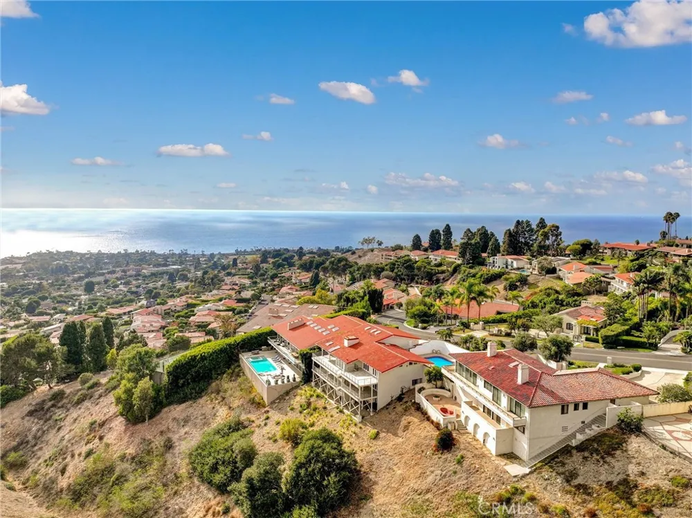 1384 Via Romero Palos Verdes Estates, CA 90274
