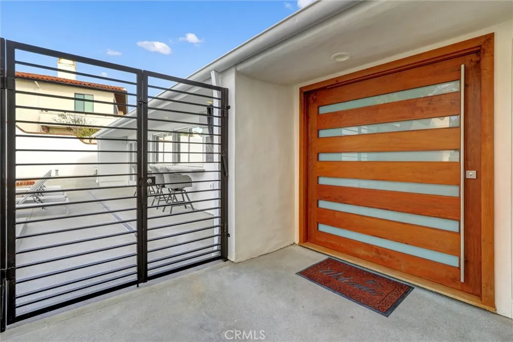 1384 Via Romero Palos Verdes Estates, CA 90274