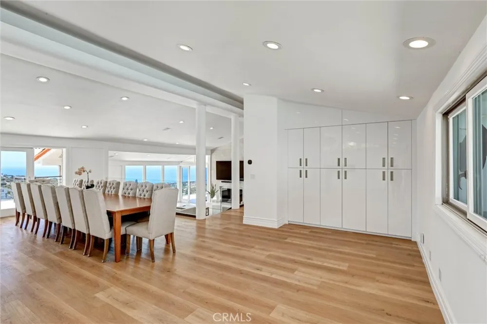 1384 Via Romero Palos Verdes Estates, CA 90274