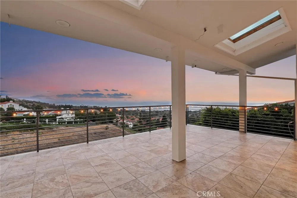 1384 Via Romero Palos Verdes Estates, CA 90274