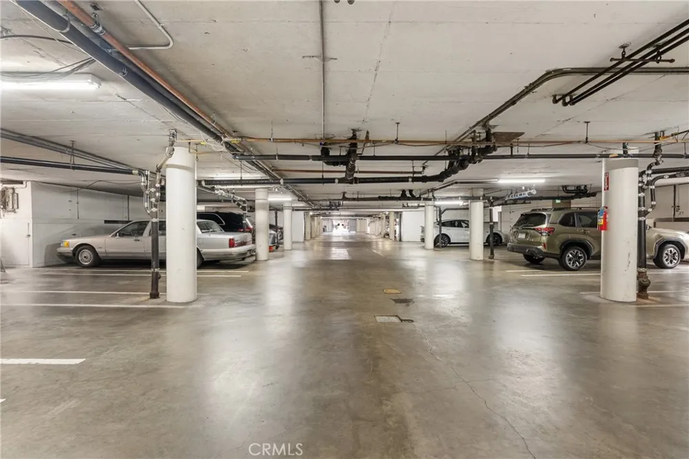 21 7th Place #510 Long Beach, CA 90802