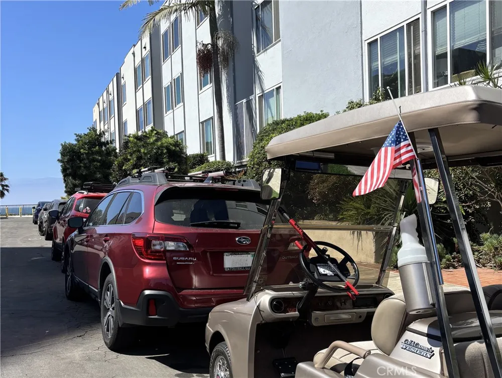 21 7th Place #510 Long Beach, CA 90802