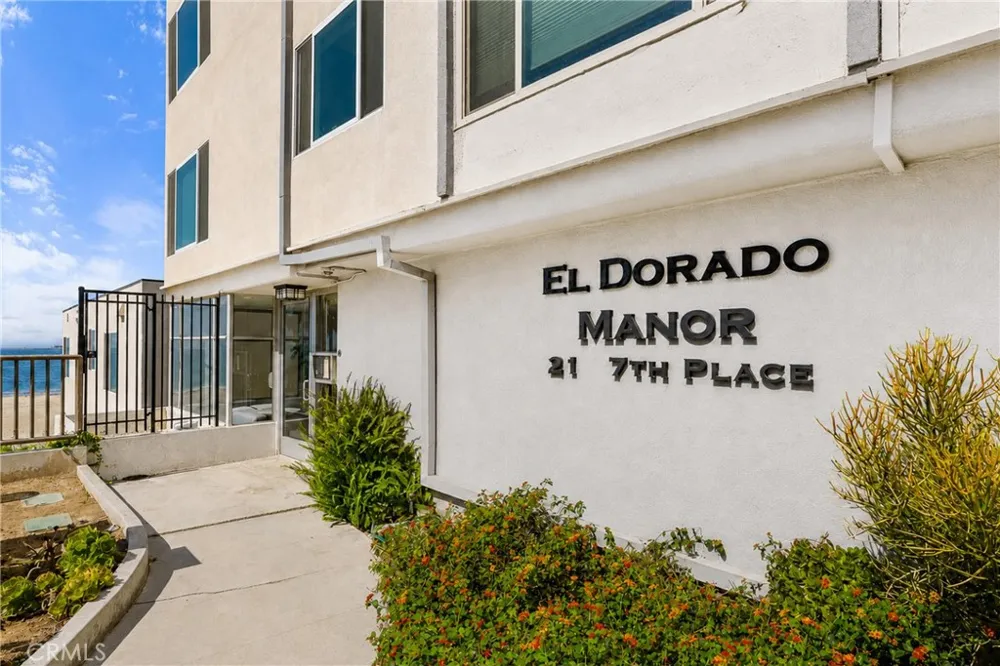 21 7th Place #510 Long Beach, CA 90802