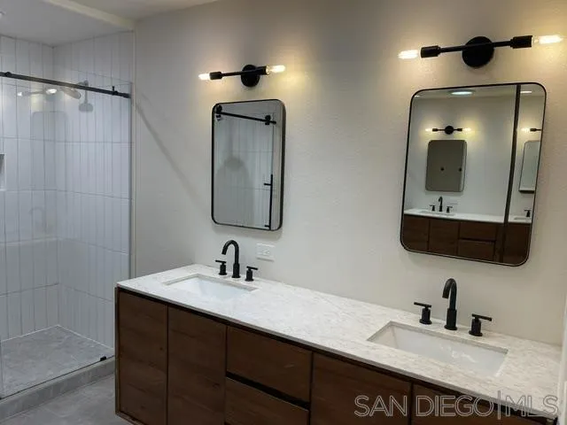 1810 Spyglass Vista, CA 92081