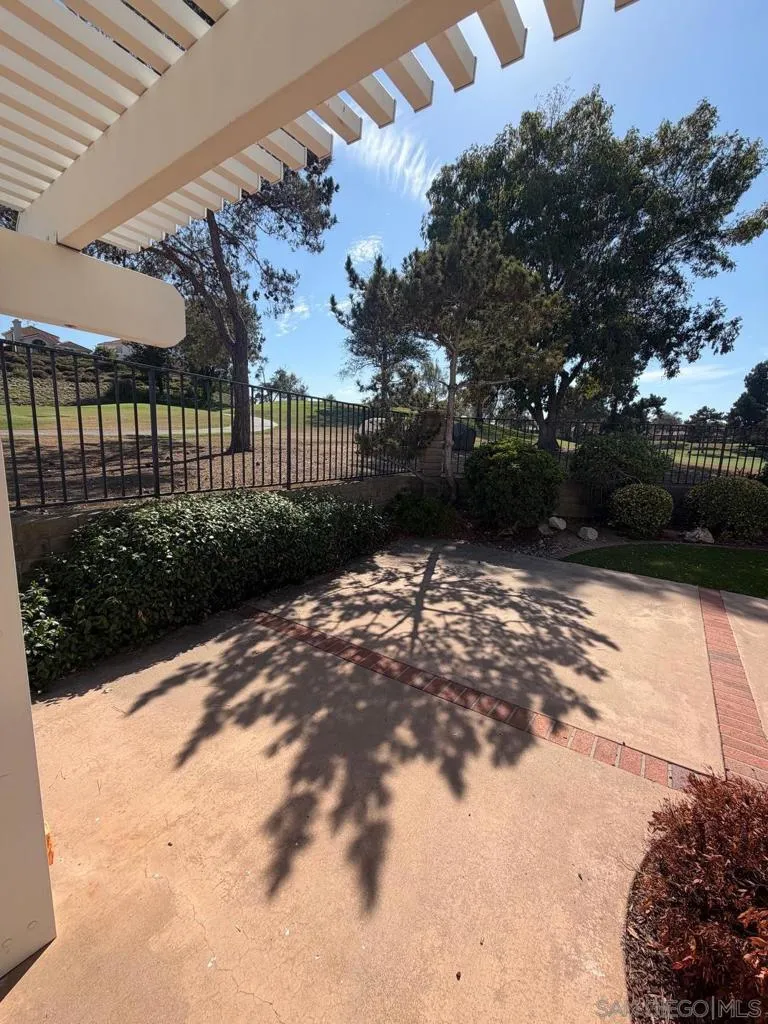 1810 Spyglass Vista, CA 92081