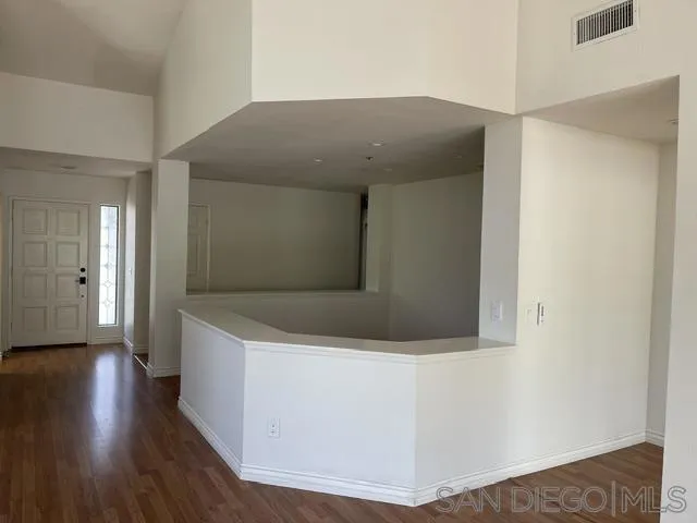 1810 Spyglass Vista, CA 92081