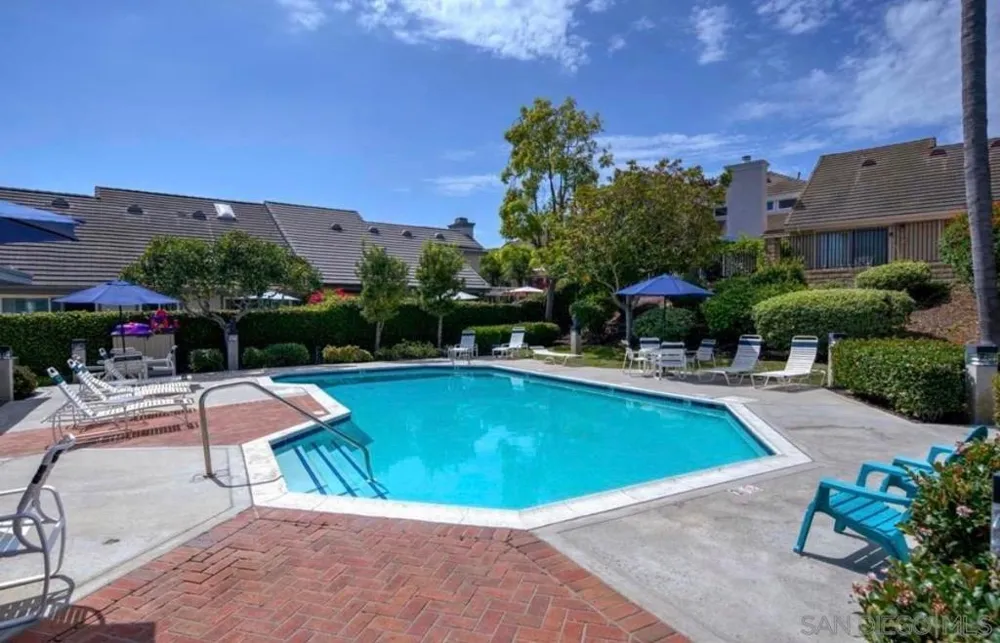 1810 Spyglass Vista, CA 92081