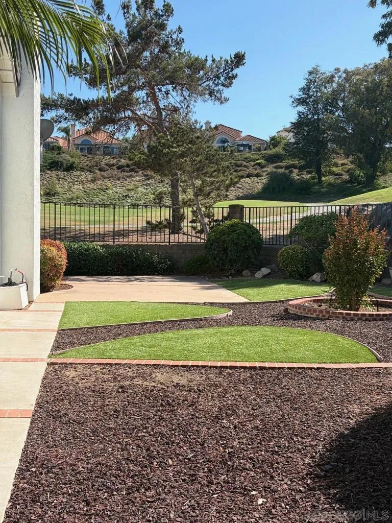 1810 Spyglass Vista, CA 92081