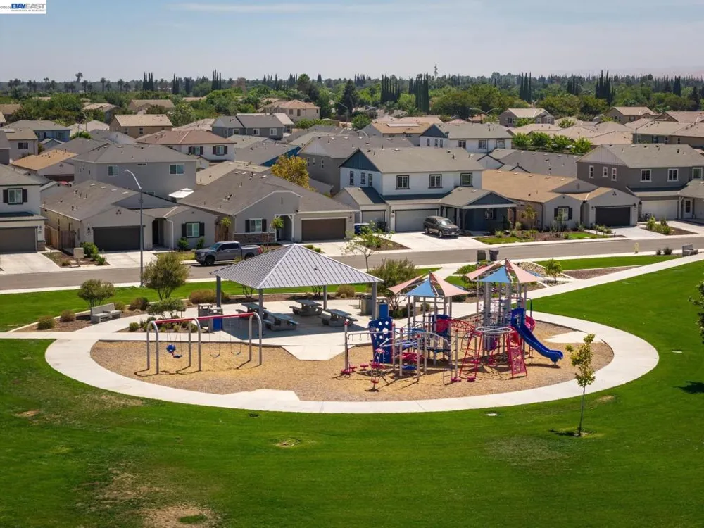 726 Sudbrook Ct Patterson, CA 95363