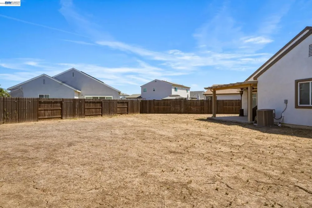 726 Sudbrook Ct Patterson, CA 95363