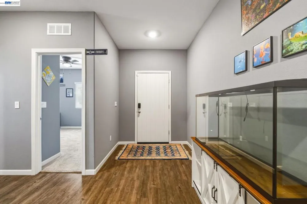 726 Sudbrook Ct Patterson, CA 95363