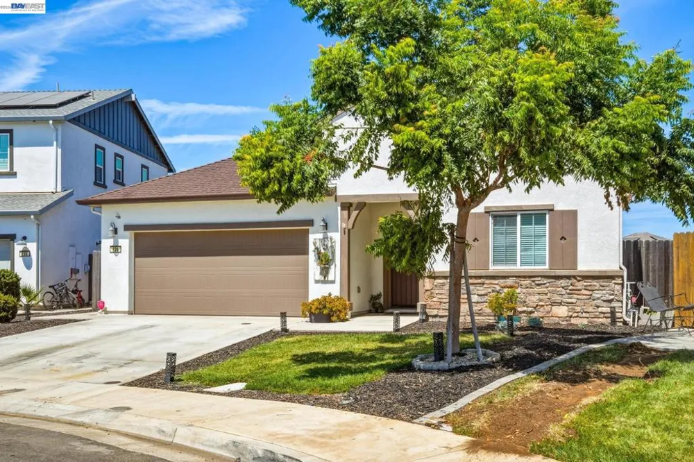 726 Sudbrook Ct Patterson, CA 95363
