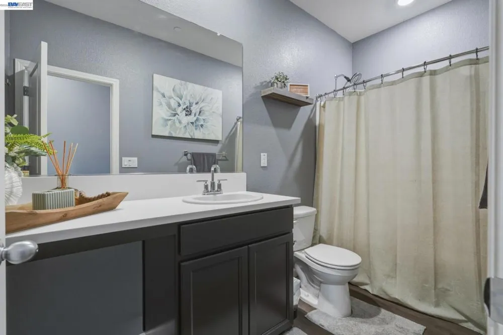 726 Sudbrook Ct Patterson, CA 95363